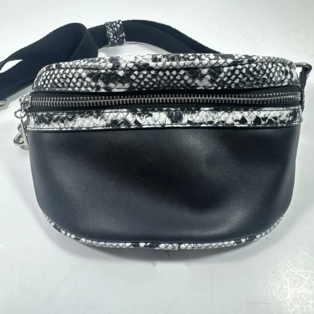 Time and Tru Josephine Belt Bag Black with Snake prints